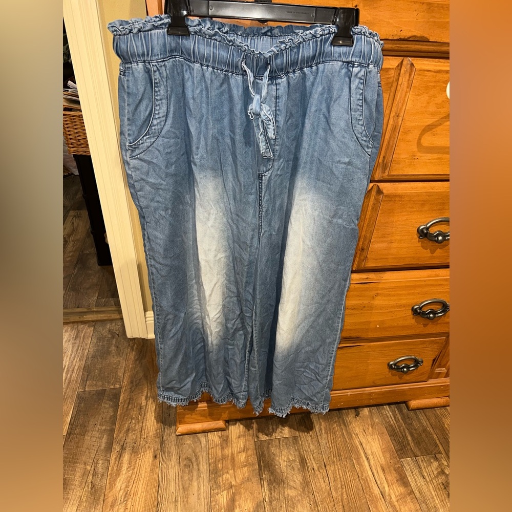 Zenana Outfitters Blue Denim Wide-Leg Pants